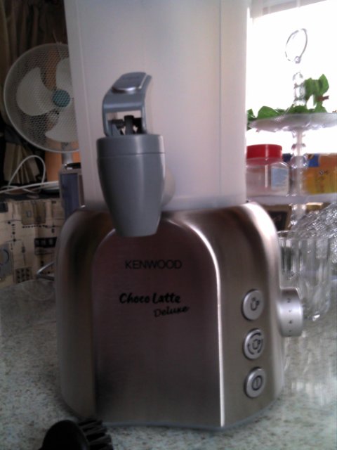 Výrobce čokolády Kenwood Chokko Latte CL 438