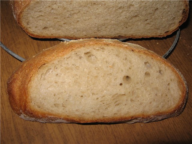 Plain sourdough bread (in the oven)