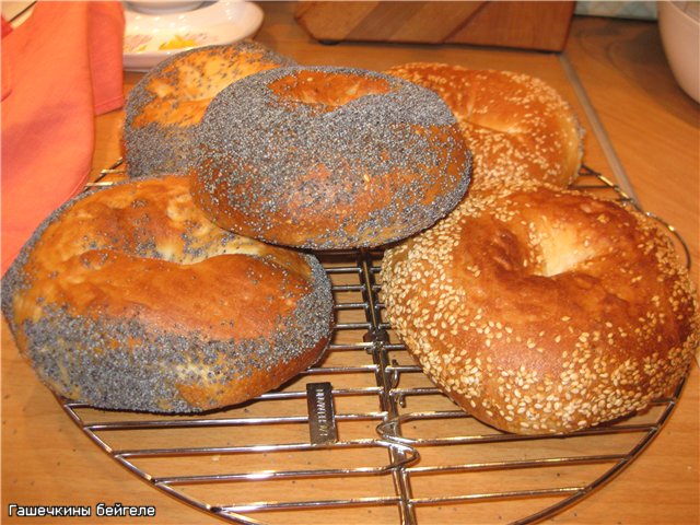 Bagel with sesame seeds