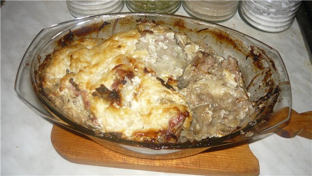 Pork belly on the bone with potatoes