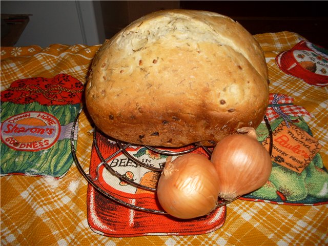 Pane alle cipolle all'aneto (macchina per il pane)