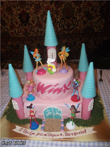 Torta tündérekkel Winx és mások rajzfilm alapján