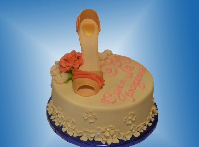 Cakes with shoes