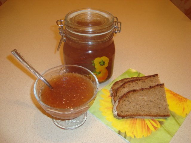 Stein (tallerken) for brødbaking