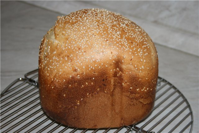 Sesame bread with honey and milk (bread maker)