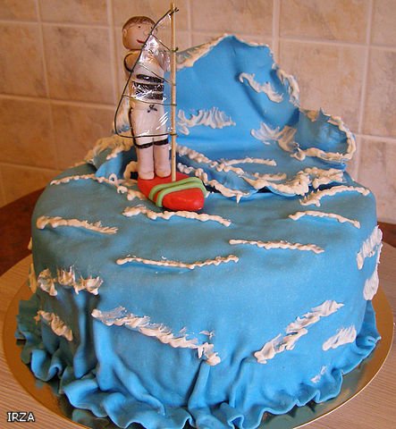 Ships and sea (cakes)