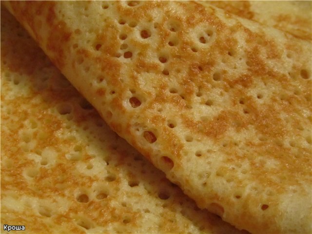 Halfzoete kefir pannenkoeken met gist