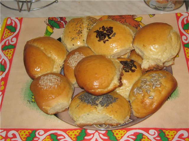 Bollos imperials (Kaiserbrotchen)