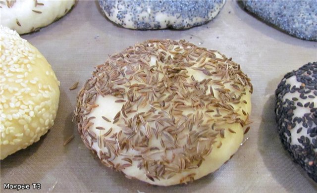 Bollos tirolesos al forn