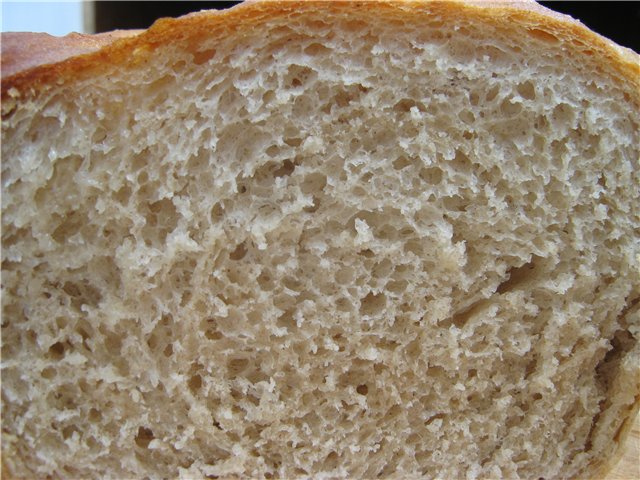 Pane di grano "Lacy" con lievito madre