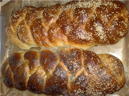 Belarusian challah na may sabaw ng patatas sa oven