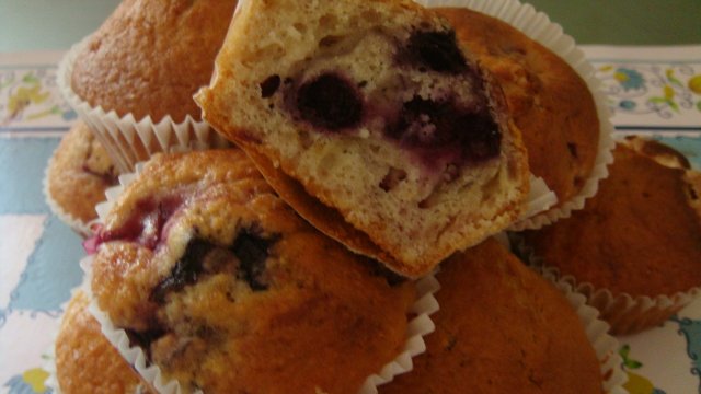 Muffin con cioccolato e frutti di bosco