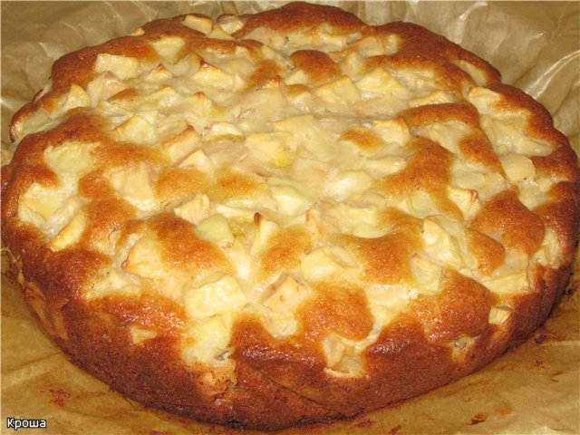 Honey pie with apples