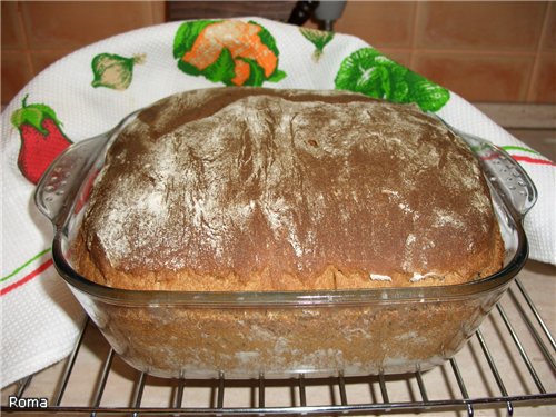 Shaped wheat-rye bread with kefir sourdough from Admin. ( in the oven)