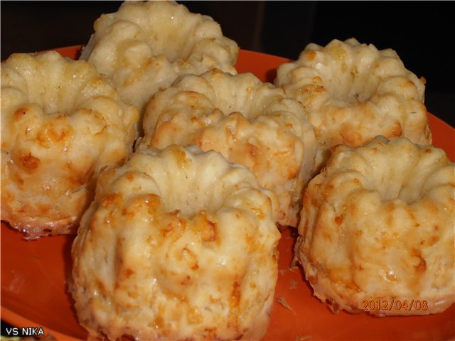 Cheese muffins