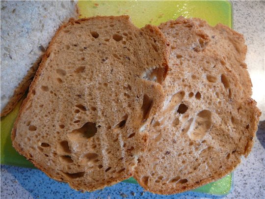 Pan de masa madre en el horno