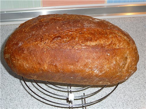 Airy sourdough bread