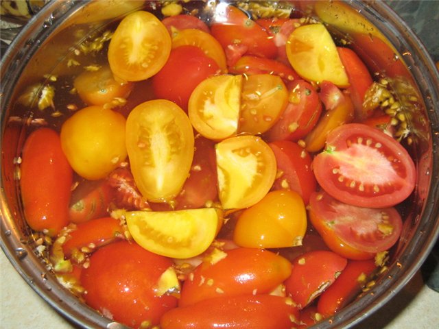 Pomodori essiccati al sole o secchi