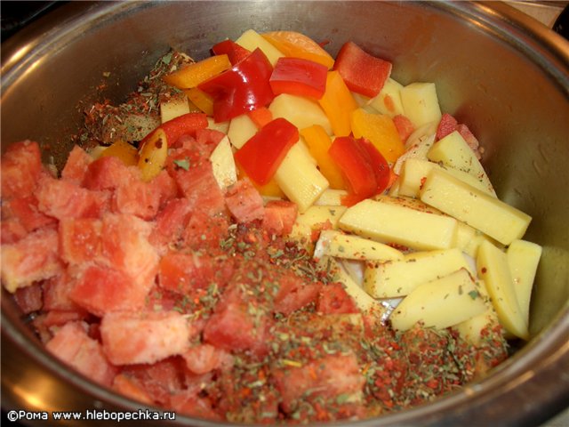 Cosce di pollo, in umido con verdure