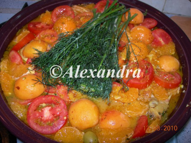 Tagine de pollo con orejones y otras recetas de tagine