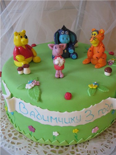 Torte basate sul cartone animato Winnie the Pooh e tutto, tutto, tutto