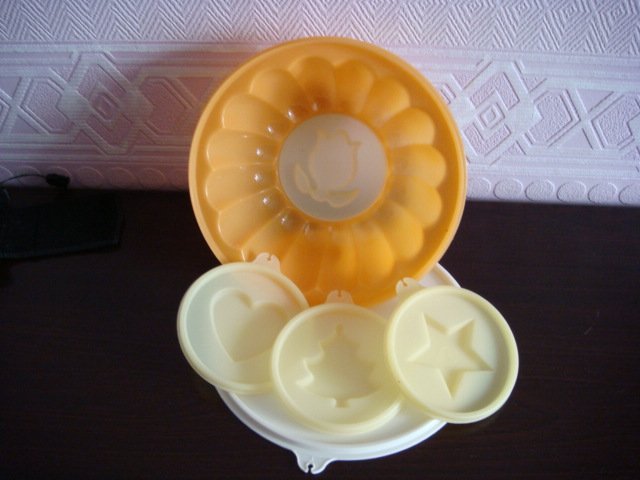 Plastic dishes Tupperware - reviews