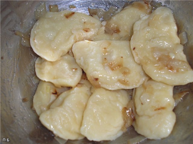 Dumplings amb col