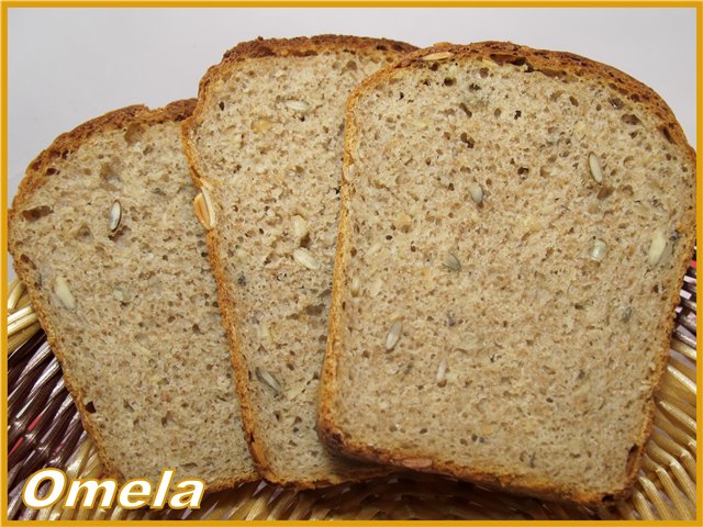 Bread with cottage cheese and pumpkin seeds (oven)