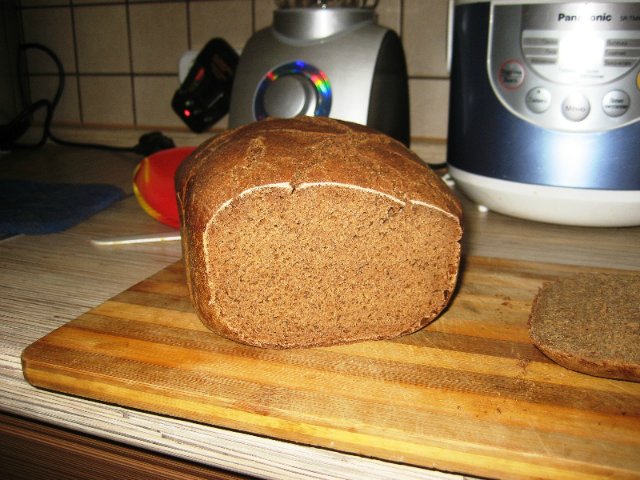 El pan de centeno con natillas es real (sabor casi olvidado). Métodos de horneado y aditivos.