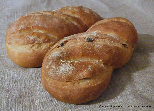 Pane al setaccio di senape secondo GOST nel forno