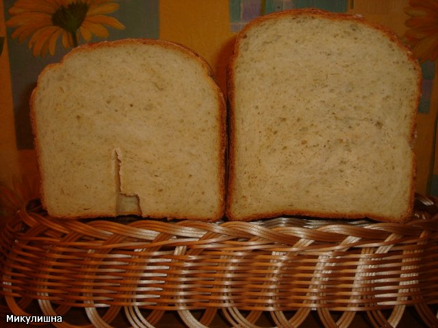 Pan de trigo con miel y requesón (panificadora)