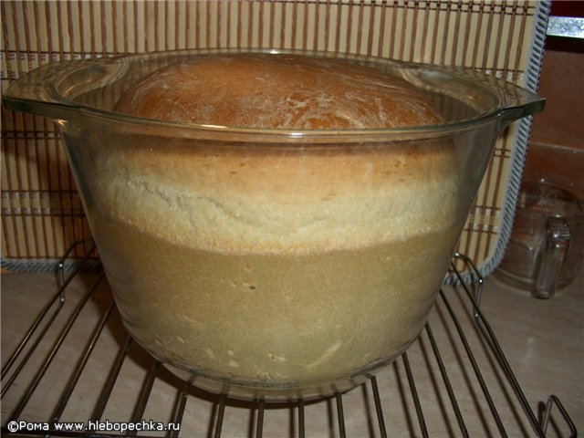 Wheat bread on ripe dough (self-leavening)