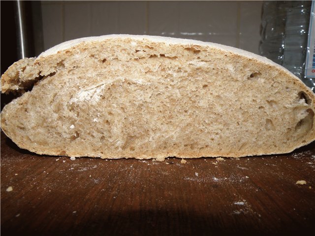 Pane di grano rustico (Pane Bigio) al forno