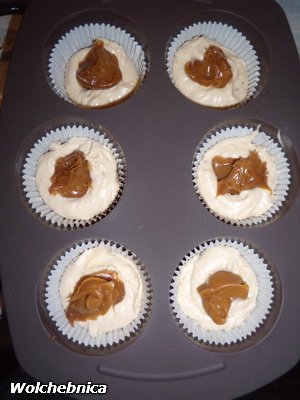 Muffin ripieni di latte condensato bollito