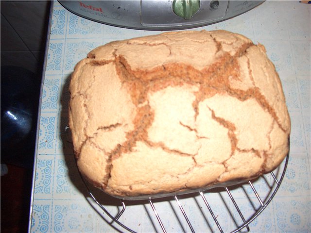 Sourdough rye bread in a bread maker