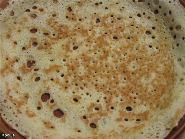 Halfzoete kefir pannenkoeken met gist