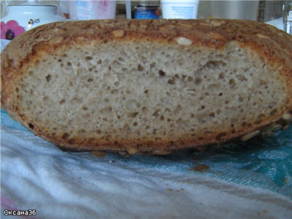 Pane di grano su pasta matura (autolievitazione)