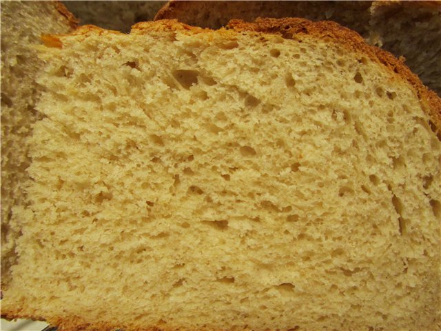 Aardappelbrood met zure room (oven)