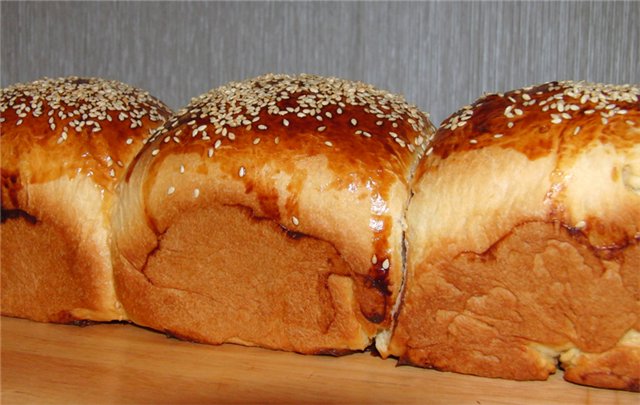 Pan de leche La corteza de leche (horno)