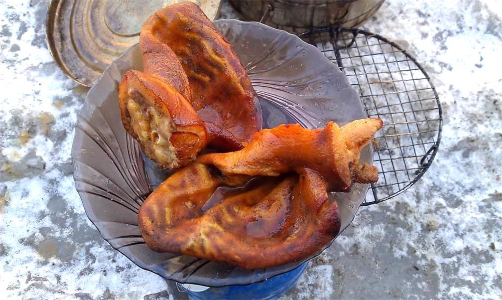 Smoked pork ears