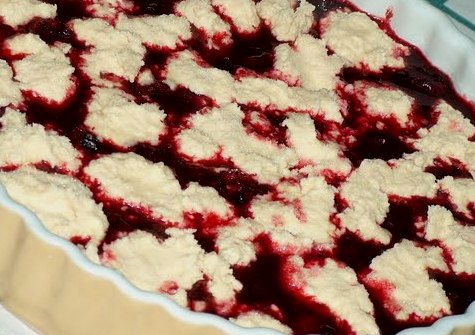 "Cobbler" với táo, lê và quả mọng của Jamie Oliver