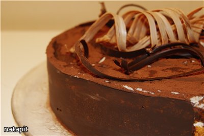 Chiffon cake in chocolate (master class)