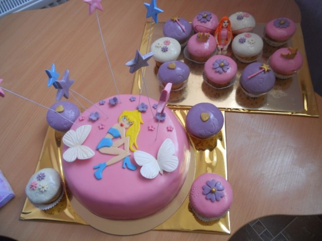 Torte con fate basate sul cartone animato Winx e altri