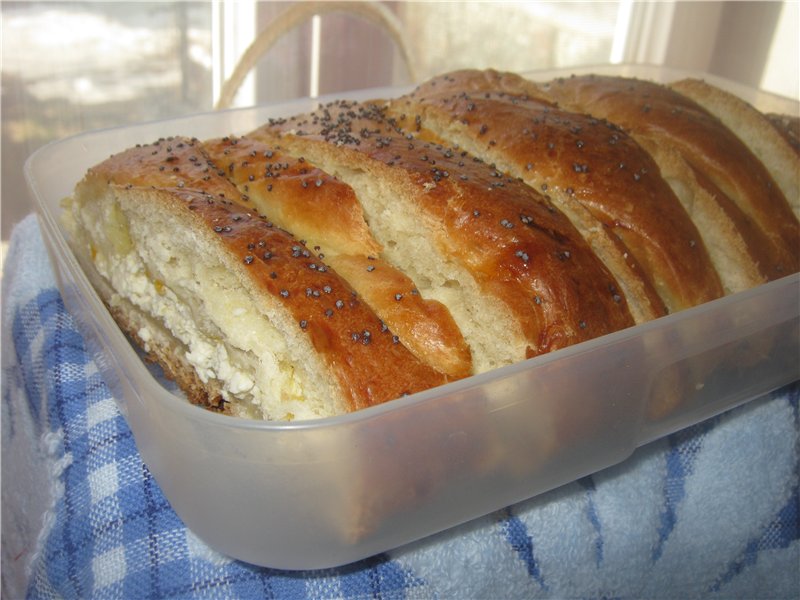 Torta al limone intrecciata