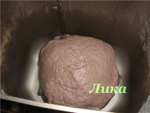 Pan de centeno con jugo de uva (panificadora)