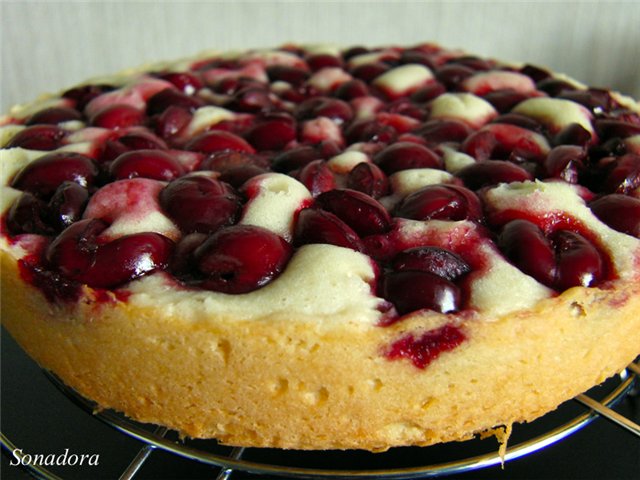 Cherry Sponge Pie (Panasonic SR-TMH18)