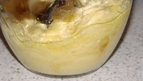 Making mayonnaise