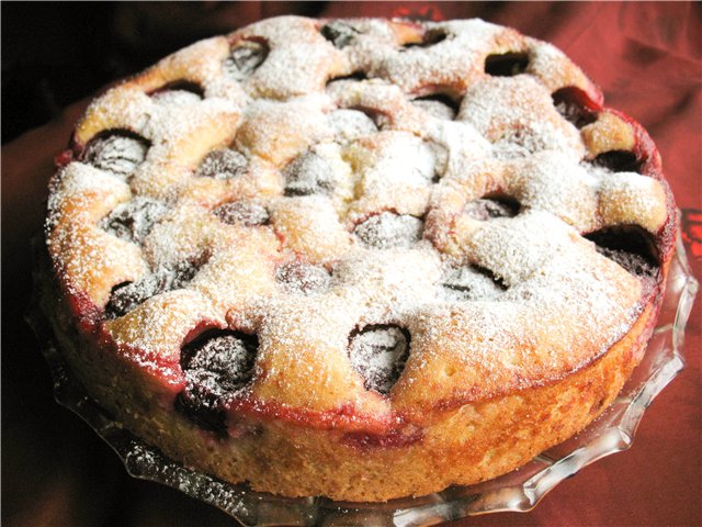 Torta di pesche noci