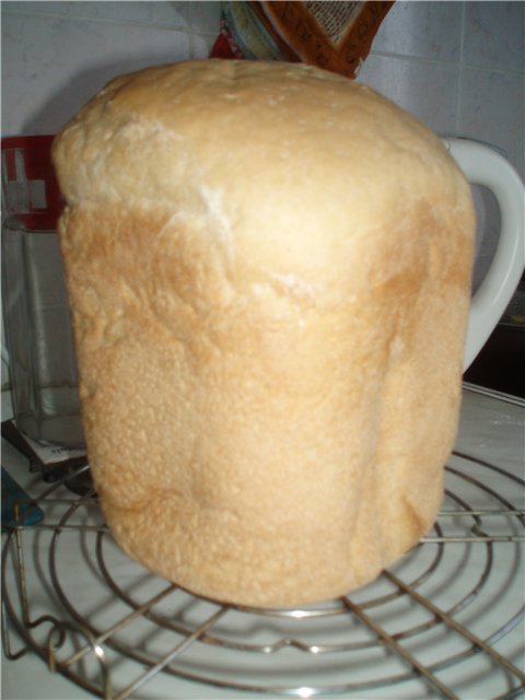 French sourdough bread in a bread maker