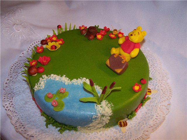 Torte basate sul cartone animato Winnie the Pooh e tutto, tutto, tutto